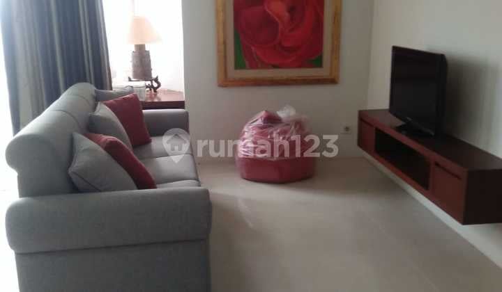 Sewa Apartemen Cosmo Mansion - Type 2 Bedroom Fully Furnished
