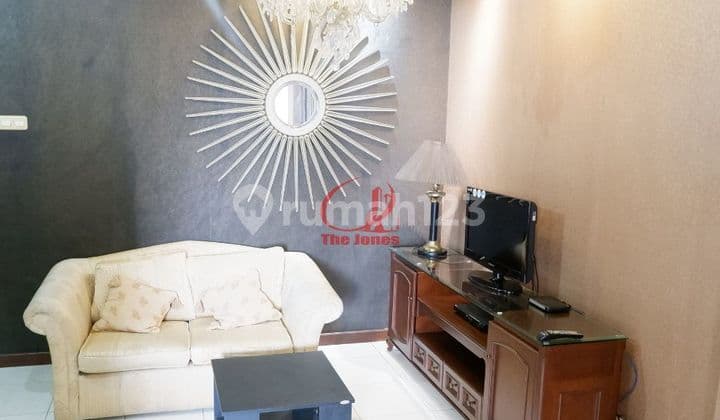 Sewa Apartemen Sudirman Park - Type 2 Bedroom Fully Furnished