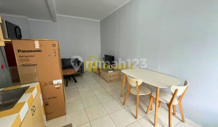 Sewa Apartemen Sudirman Park - Type 2 Bedroom Fully Furnished