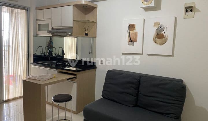 Sewa Apartemen Bassura City Tipe 2 BR Furnished