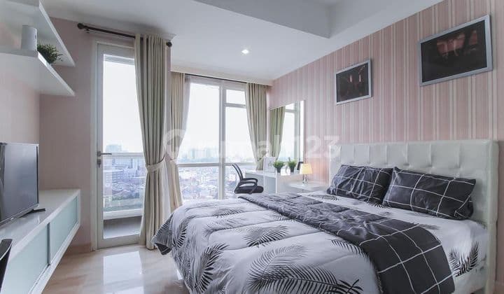 Rent Menteng Park Studio Type Apartment Fully Furnished