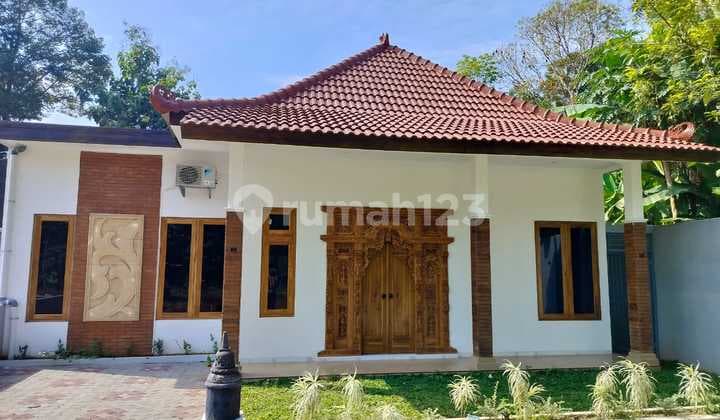 Semi-Ethnic House Strategic Location Borobudur Tourist Area Magelang