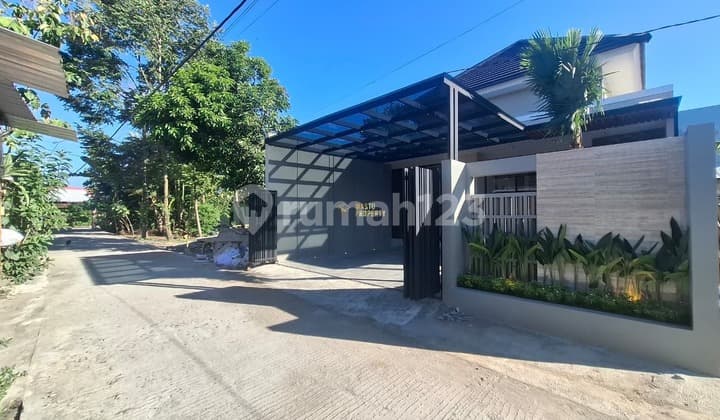 Rumah Baru Siap Huni Full Furnished Dekat Tol Purwomartani di Kalasan