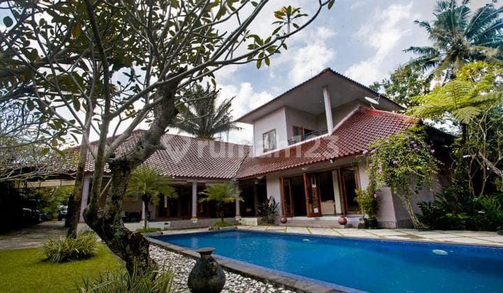 BUC! VILLA MURAH DI PAKEM SLEMAN PRIVATE POOL