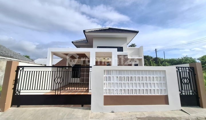 Rumah Baru, Siap Huni Dekat Perempatan Tajem Maguwoharjo