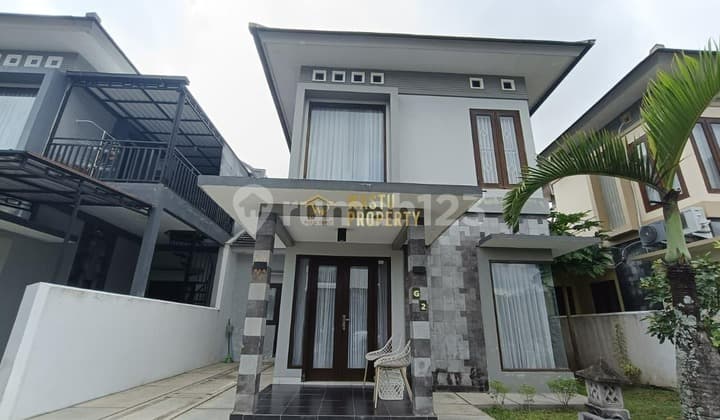 RUMAH SIAP HUNI TANAH LUAS 200 METER DI DALAM PERUMAHAN