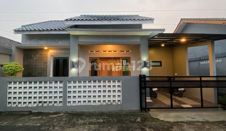 Affordable House for Sale Around 500 Million, Near Brambanan Station