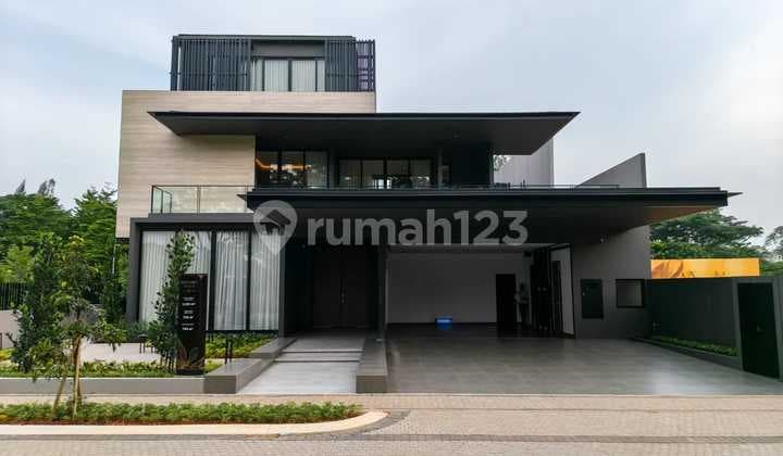 Sultan Botanic Villa House Navapark BSD City