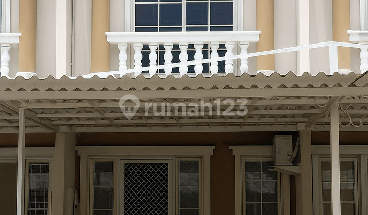 Well-Furnished House in Green Lake, West Jakarta