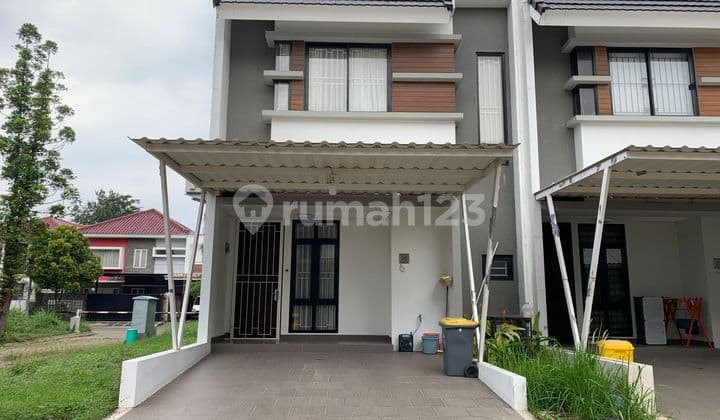 Luxury Semi-Furnished House Ready to Occupy Metland Puri