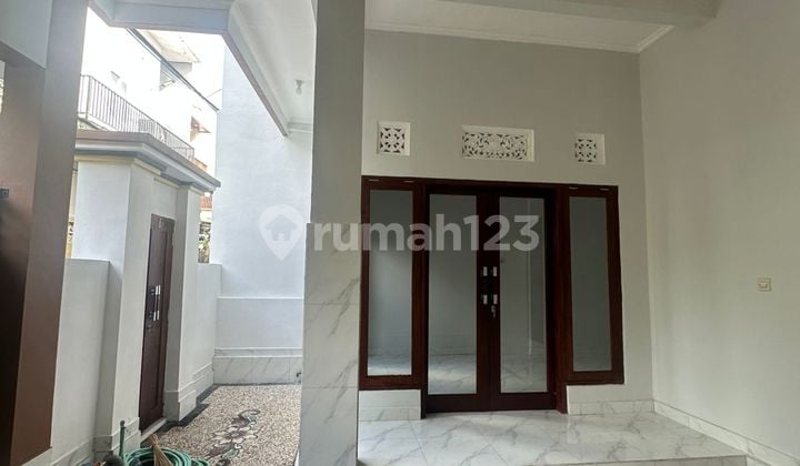 Rumah Baru 2Lantai Pakis Aji Denpasar Timur