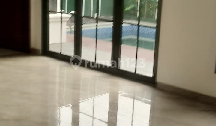 Rumah Baru Mewah Siap Huni SHM