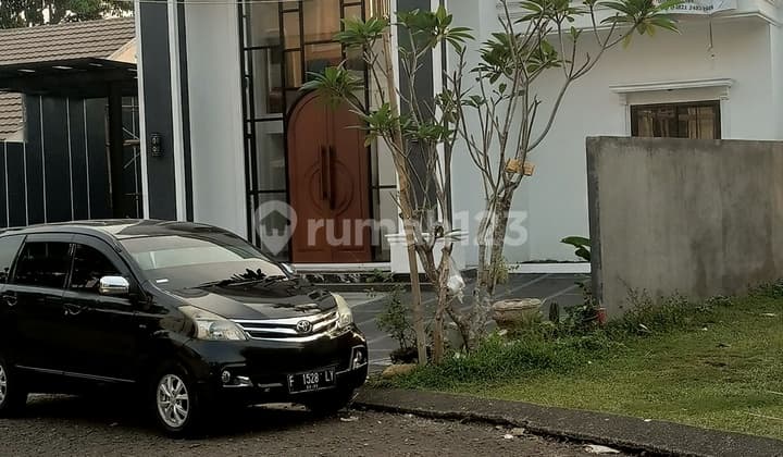 Rumah Baru Mewah Siap Huni SHM