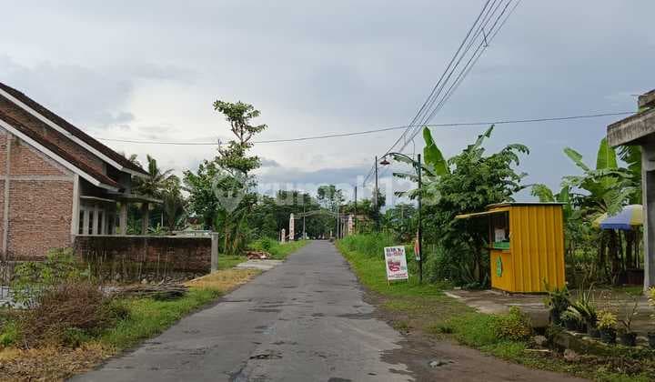 Dekat Jalan Margoagung, Tanah Godean Asri View Sawah