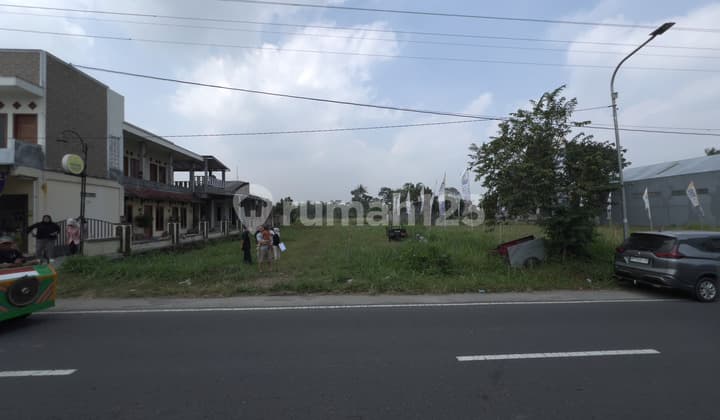 Tanah SHMP Palagan Tepi Jalan Pandowoharjo