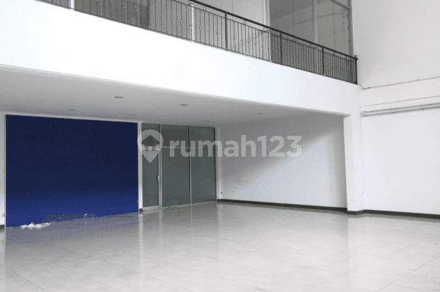 Dijual Disewakan Gedung Tempat Usaha Strategis Jalan Utama Setiabudi Bandung
