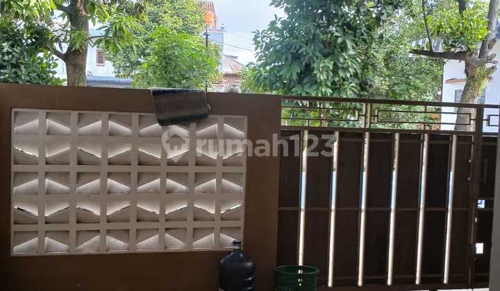 Dijual Rumah Siap Huni di Ciganitri Bandung