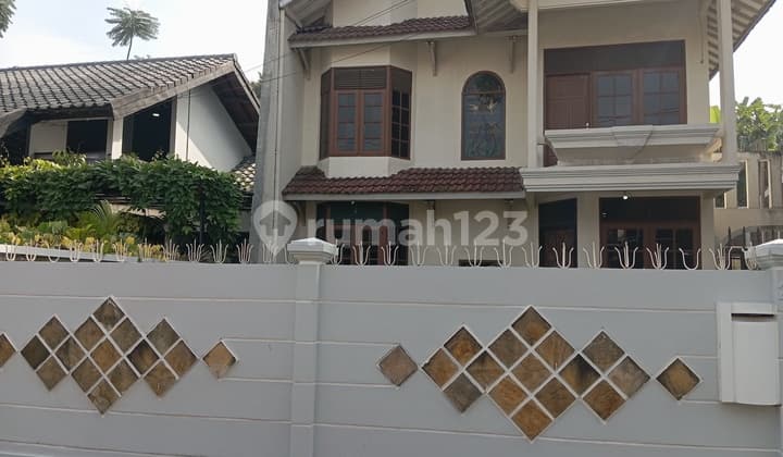 Jual Cepat Murah Rumah atau Kantor Hitung Tanah Jalan Dakota Gunungbatu Pasteur