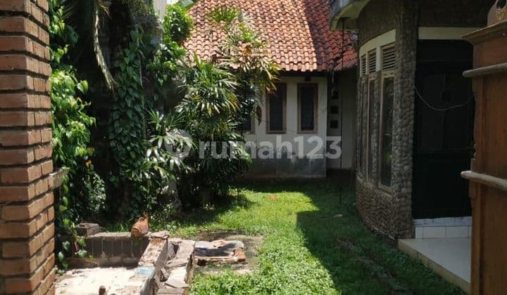 Jual Rumah Tanah Luas Di Gunungbatu, Pasteur. Sukaraja Cicendo Bandung