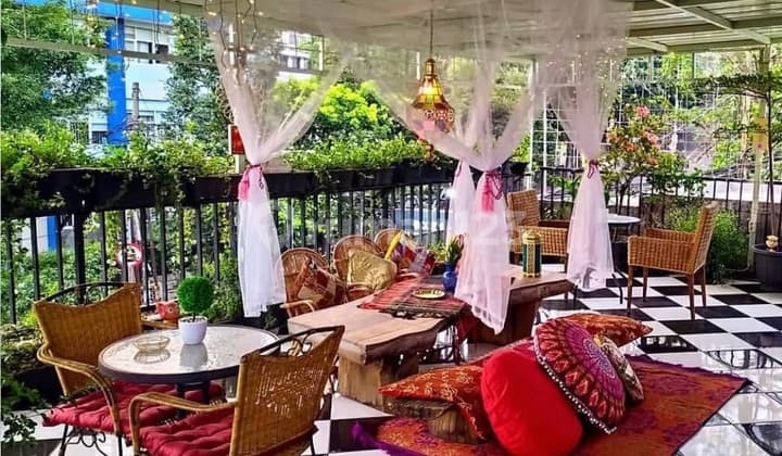 Jual Ruang Usaha Mainroad Dago Bandung