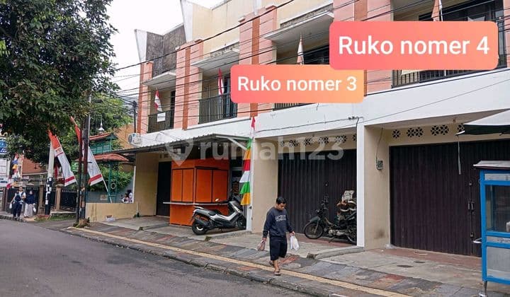 Ruko Sarijadi Sarimanis Bandung