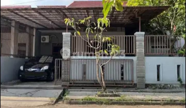 Quick Sale House In Setra Dago Antapani