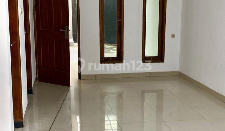 Dijual Rumah 2 Lantai Siap Huni Batu Indah – Buah Batu, Bandung