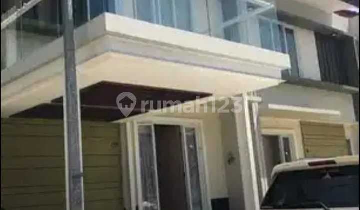 Dijual Murah Rumah 2 Lantai Dengan Kolam Renang Pribadi Cempaka Hijau, Cibereum – Bandung