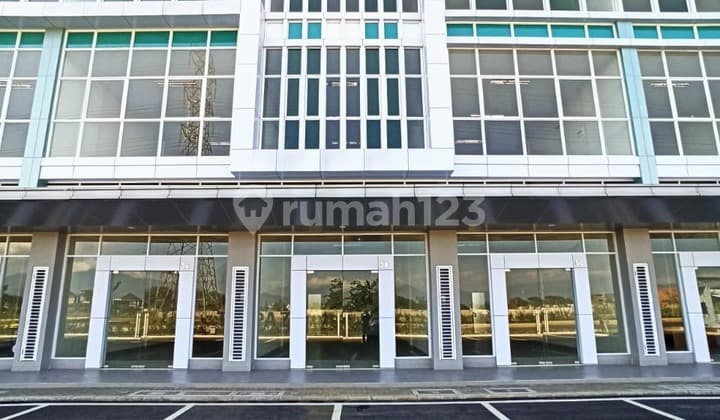 Ruko 3 LT Topaz Commercial Summarecon Bandung