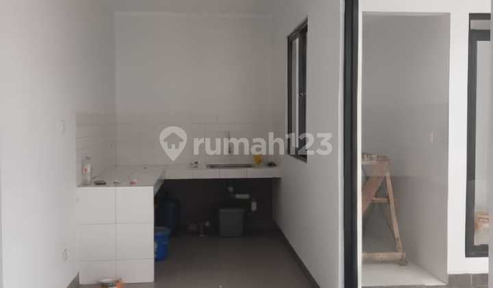 Rumah 2 Lantai Cluster Dayana Summarecon Bandung
