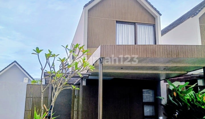 For Rent 2-Story Villa Fully Furnished Located in a Premium Area