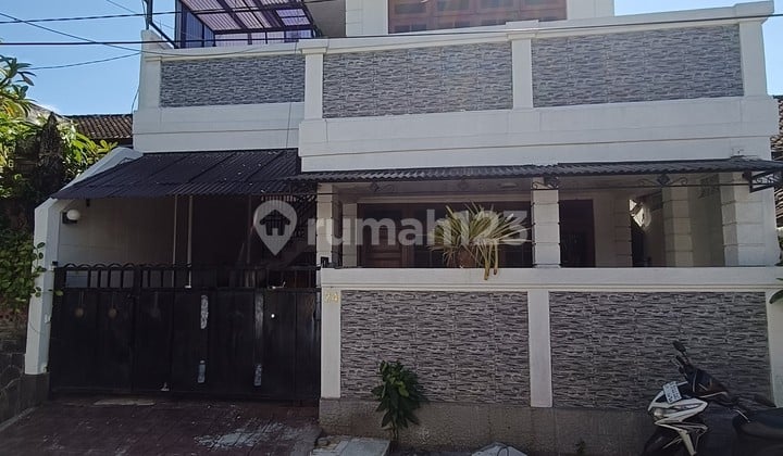 Dijualrumah 2Lantaidekat Rs Sanglah