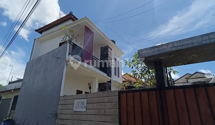 Rumah 2 Lantai Dekat Rumah Sakit Kapal