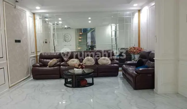 Rumah Hoek Luas Siap Pakai Di Cluster Fortune Belleza Graha Raya