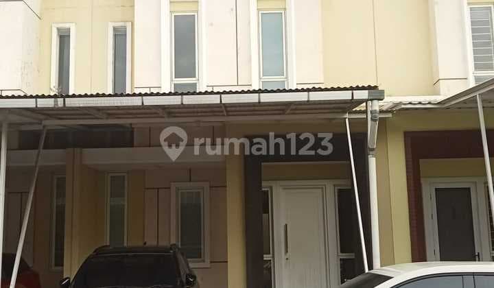 Disewakan cepat Rumah di CLuster Leora Alam Sutera Tangerang kondisi rapih sudah renovasi