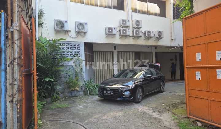 Disewakan Cepat – Ruko Strategis Jakarta Pusat