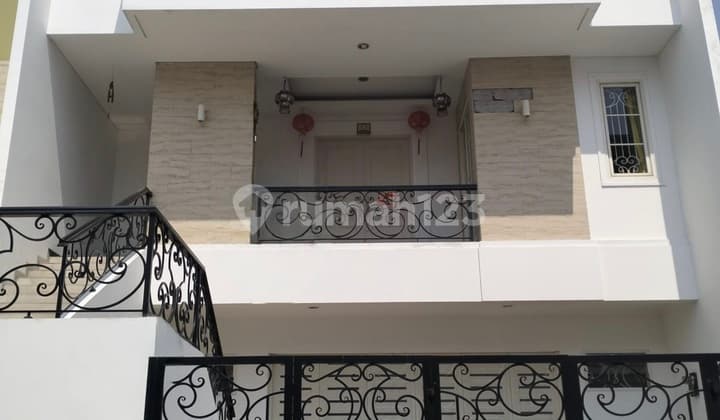 Dijual : Rumah 3 Lantai Di Kayara Pik Rumah