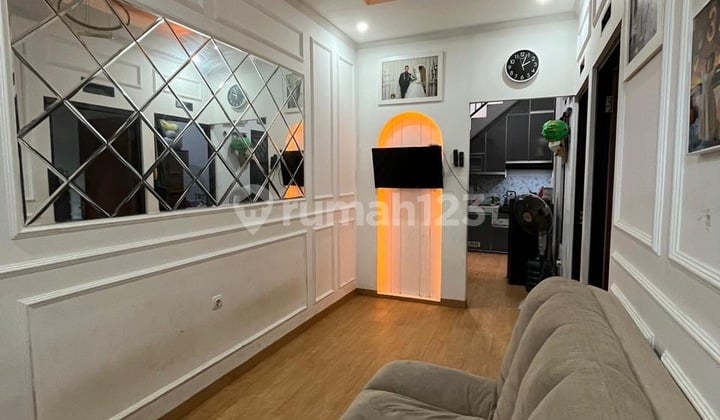 Rumah 2 Lantai di Cipageran, Cimahi Utara