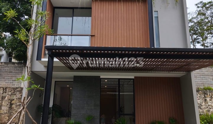 Rumah Baru Modern Minimalis di Cluster Setra Duta, Bandung