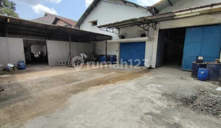 Gudang Lokasi Strategis di Sayap Pajajaran, Bandung