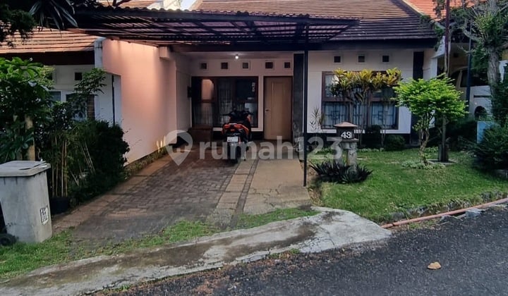 Rumah di Resort Dago Pakar Jalan Dago Pakar Mawar