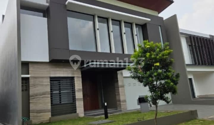Rumah baru mewah di Xandari Summarecon Bandung