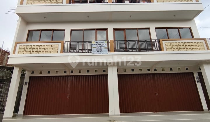 Ruko di Kawasan Jatinangor Sumedang Bagus & Baru 3 Lantai Cocok untuk Kantor Rumah Makan Bisnis Parkiran Luas