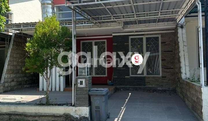 Ready-to-Occupy House at Ladiva Green Hill, Menganti, Comfortable Environment, Flood-Free