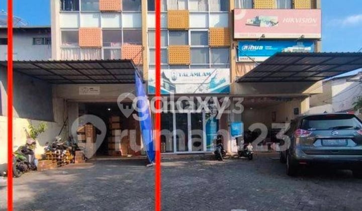 Ngaglik Shop House