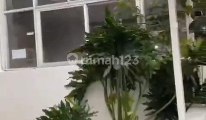 Dijual Rumah Bagus Di Garden Sawangan, Unfurnished.