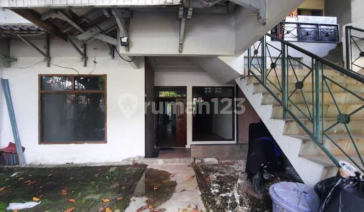 Rental House on Jl Haji Ismail. Near MRT Fatmawati.