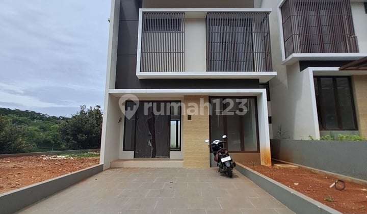 Halaman Luas Posisi Hook Dekat Tol Cimanggis Dekat St Harjamukti