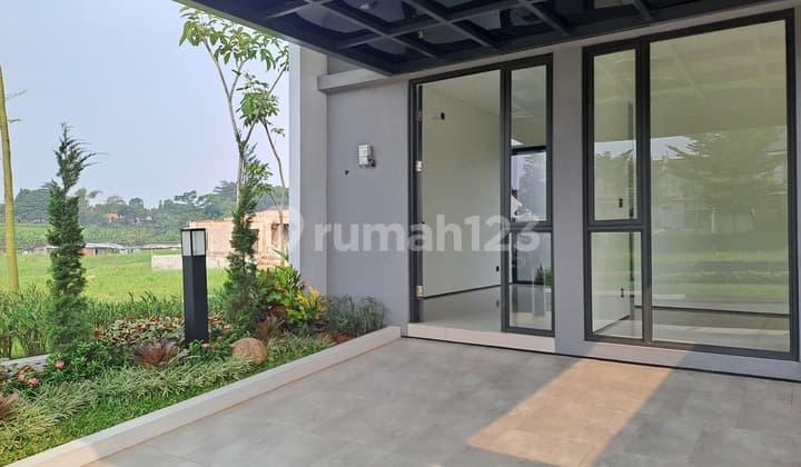 Rumah View.danau.dekat.tol.cimanggis.stasiun LRT Harjamukti