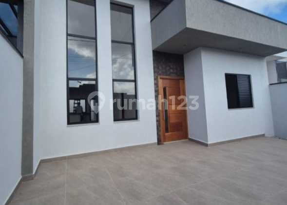 Rumah Modern Minimalis 1 Lantai Dengan Lokasi Yang Strategis